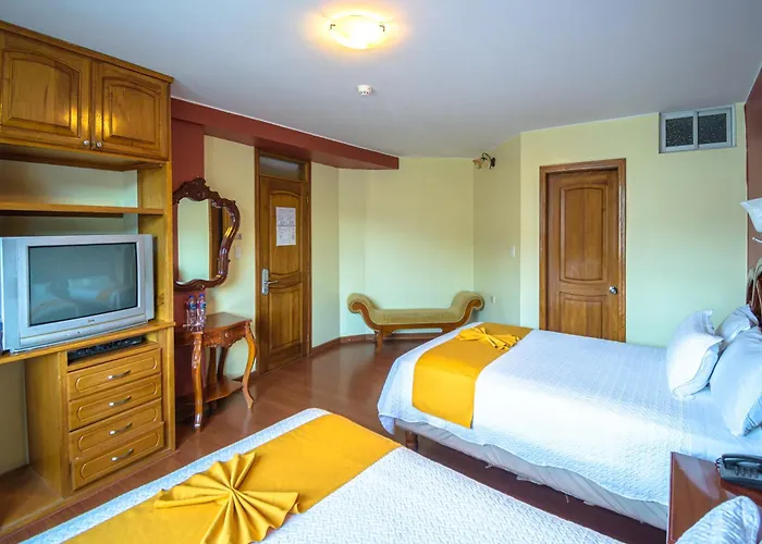 Hotel Cumbaya Sanvy