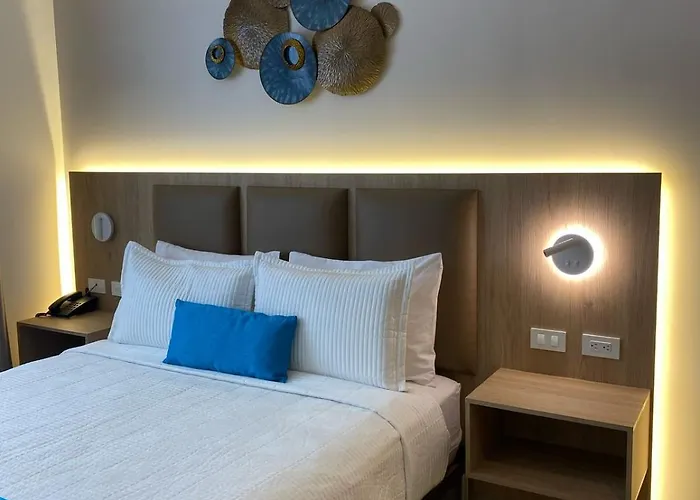 Hotel Cumbaya Sanvy