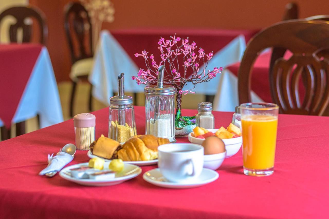 Hotel Cumbayá Sanvy